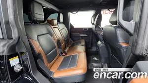 Ford Bronco, 2022 — миниатюра 19
