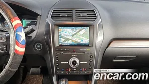 Ford Explorer, 2017 — миниатюра 14