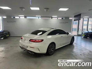 Mercedes-Benz E-Class, 2023 — миниатюра 2