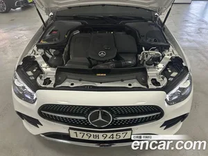 Mercedes-Benz E-Class, 2023 — миниатюра 6