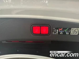 Mercedes-Benz E-Class, 2023 — миниатюра 11