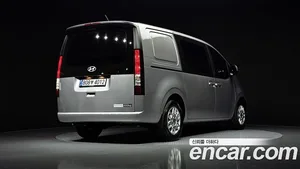 Hyundai Staria, 2025 — миниатюра 2
