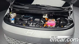 Hyundai Staria, 2025 — миниатюра 6