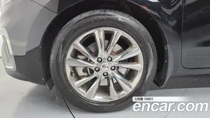 Kia Carnival, 2018 — миниатюра 5