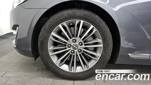 Genesis EQ900, 2016 — миниатюра 5