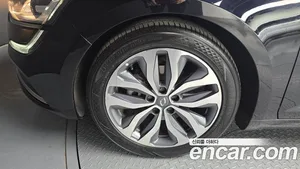 Renault SM6, 2017 — миниатюра 5