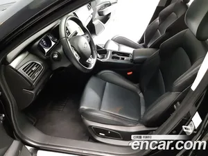 Renault SM6, 2017 — миниатюра 10