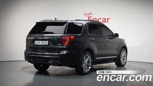 Ford Explorer, 2019 — миниатюра 2