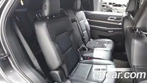 Ford Explorer, 2019 — миниатюра 12