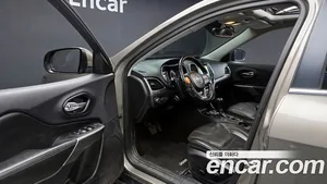 Jeep Cherokee, 2019 — миниатюра 10