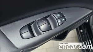 Nissan Sentra, 2018 — миниатюра 14