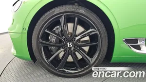 Bentley Continental, 2022 — миниатюра 5