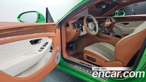 Bentley Continental, 2022 — миниатюра 10