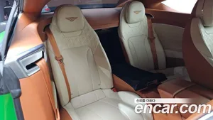 Bentley Continental, 2022 — миниатюра 12