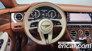 Bentley Continental, 2022 — миниатюра 13
