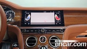 Bentley Continental, 2022 — миниатюра 14