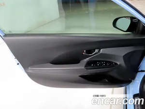 Hyundai Veloster, 2020 — миниатюра 15