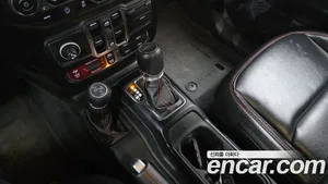 Jeep Gladiator, 2022 — миниатюра 9
