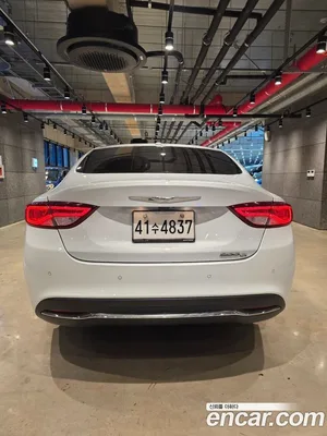 Chrysler 200, 2015 — миниатюра 4