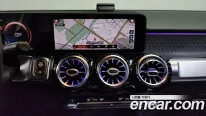 Mercedes-Benz GLB-Class, 2021 — миниатюра 15