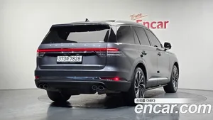 Lincoln Aviator, 2023 — миниатюра 2