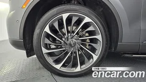 Lincoln Aviator, 2023 — миниатюра 5