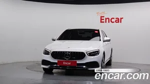 Mercedes-Benz E-Class, 2022 — миниатюра 3