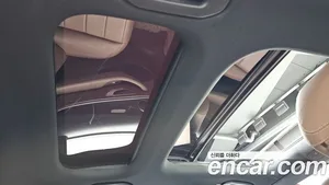 Mercedes-Benz E-Class, 2022 — миниатюра 19