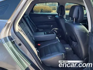 Renault SM6, 2016 — миниатюра 20