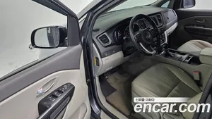 Kia Carnival, 2015 — миниатюра 12