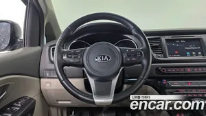 Kia Carnival, 2015 — миниатюра 14