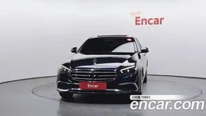 Mercedes-Benz E-Class, 2022 — миниатюра 3