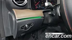 Mercedes-Benz E-Class, 2022 — миниатюра 13