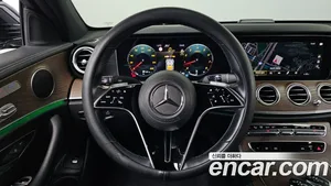 Mercedes-Benz E-Class, 2022 — миниатюра 14