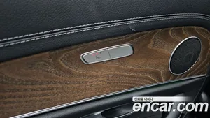 Mercedes-Benz E-Class, 2022 — миниатюра 19