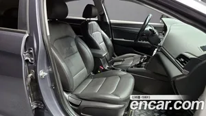 Hyundai Avante, 2018 — миниатюра 10