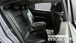 Hyundai Avante, 2018 — миниатюра 12