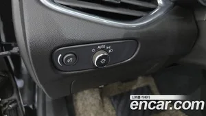 Chevrolet Malibu, 2019 — миниатюра 18