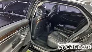 Genesis G90, 2019 — миниатюра 14