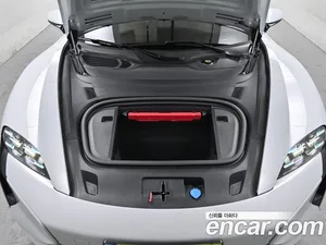 Porsche Taycan, 2025 — миниатюра 6