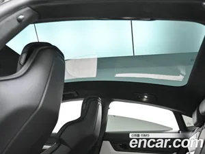 Porsche Taycan, 2025 — миниатюра 19