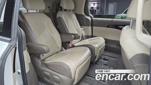 Kia Carnival, 2021 — миниатюра 12