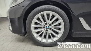 BMW 5-Series, 2023 — миниатюра 5