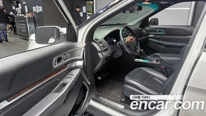 Ford Explorer, 2016 — миниатюра 10