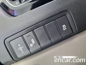 Kia Carnival, 2017 — миниатюра 15