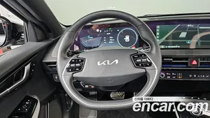 Kia EV6, 2021 — миниатюра 13