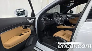 Volvo XC90, 2022 — миниатюра 10