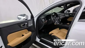 Volvo V60, 2021 — миниатюра 10