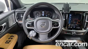 Volvo V60, 2021 — миниатюра 13