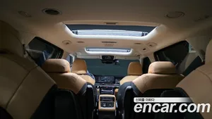 Kia Carnival, 2023 — миниатюра 20